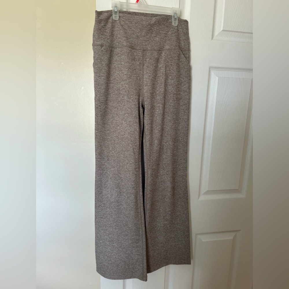 Kirkland Signature Wide-Leg Brushed Pants in Heather Taupe